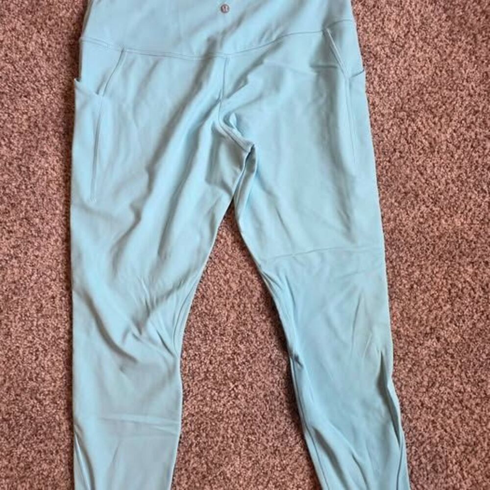 Lululemon Fast and Free High-Rise Tight with Pockets Size 12